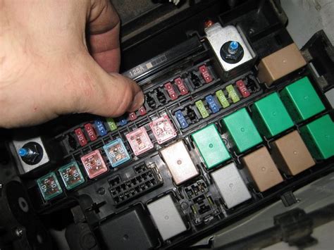 electrical fuse box going out in kia soul 2013|2013 Kia Soul radio fuse.